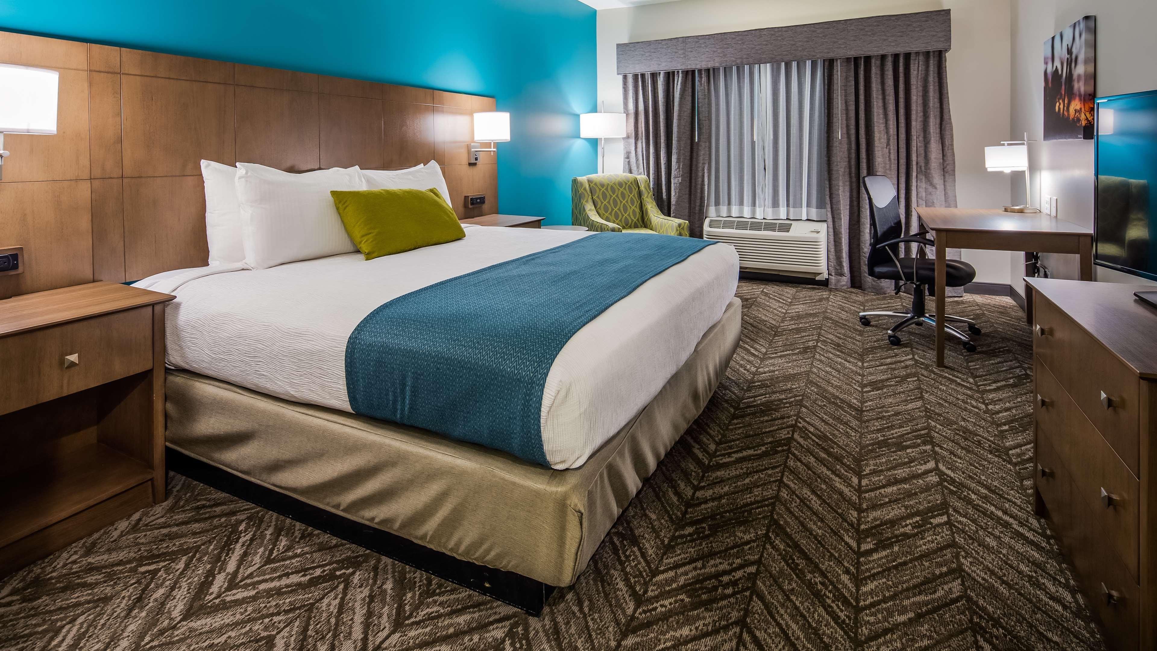Best Western Plus Bolivar Hotel & Suites Exterior foto