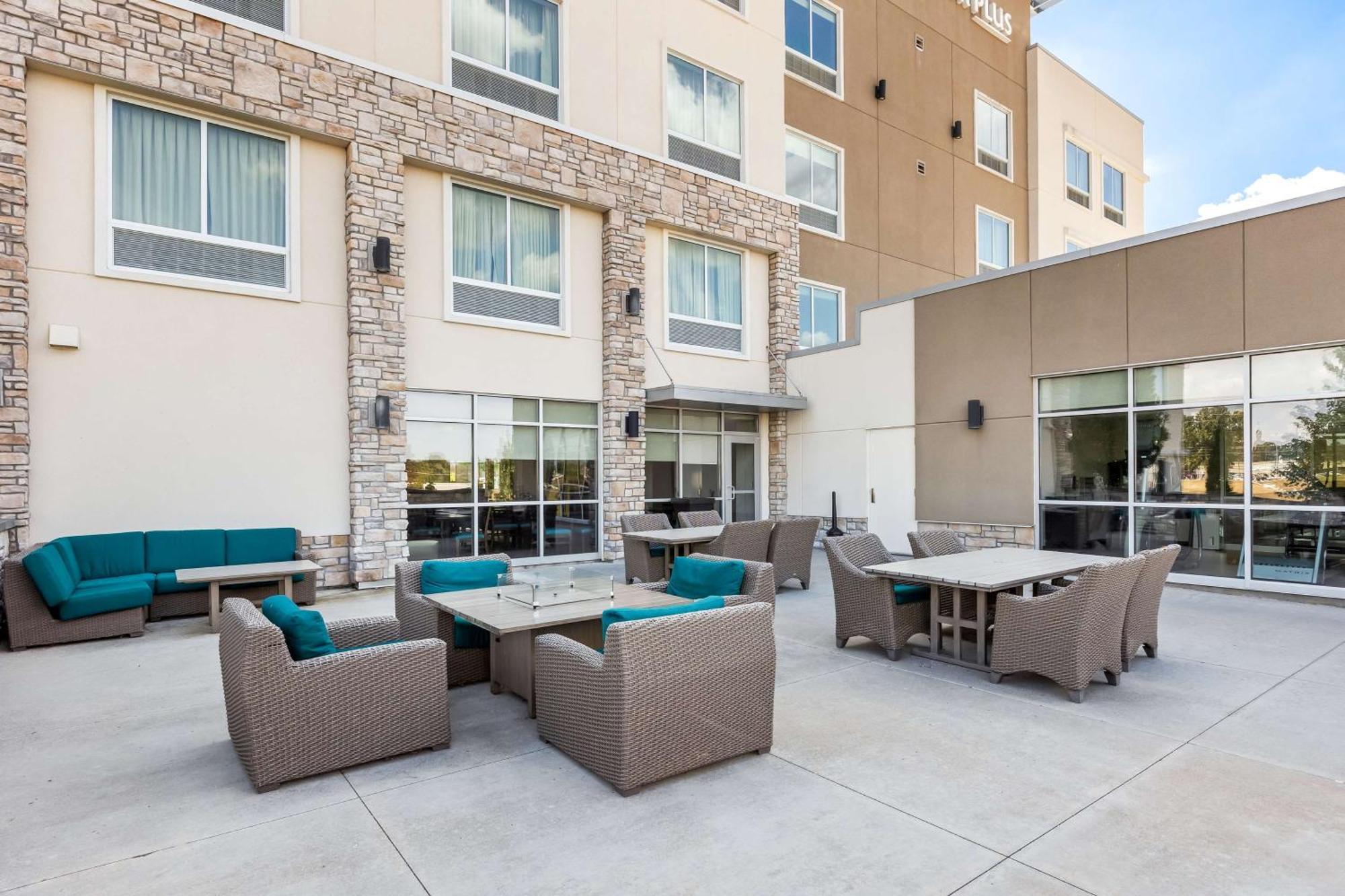 Best Western Plus Bolivar Hotel & Suites Exterior foto