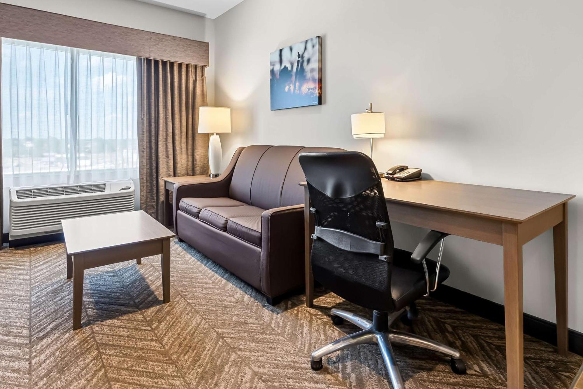 Best Western Plus Bolivar Hotel & Suites Exterior foto